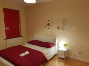 Guest Inn Rooms - Nearby Wembley Stadium, Central London & Heathrow airport
